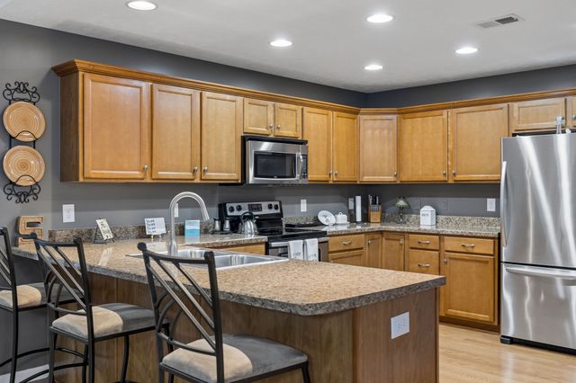 395 Devon Chase Hl Unit 1102, Gallatin, TN 37066