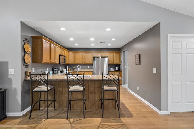 395 Devon Chase Hl Unit 1102, Gallatin, TN 37066