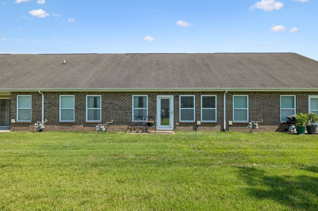 395 Devon Chase Hl Unit 1102, Gallatin, TN 37066