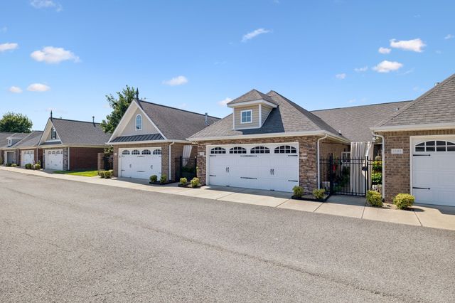 395 Devon Chase Hl Unit 1102, Gallatin, TN 37066