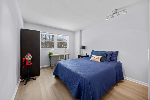 3000 California Avenue, Palatine, IL 60067