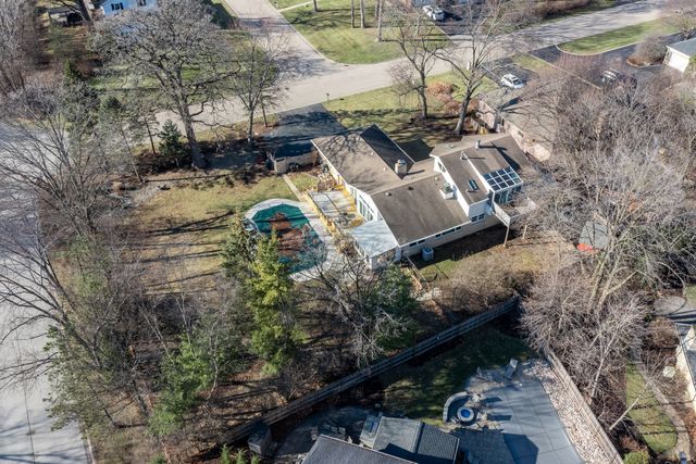 3000 California Avenue, Palatine, IL 60067