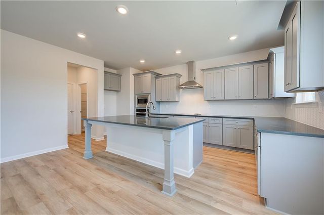 672 Leafy Branch Way, Mcdonough, GA 30253