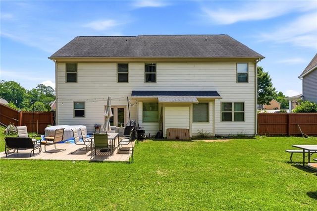 7048 Roselake Circle, Douglasville, GA 30134