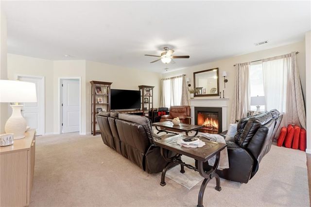 7048 Roselake Circle, Douglasville, GA 30134