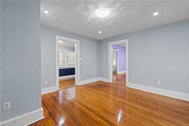 114 Franklin ST, Suffolk, VA 23434
