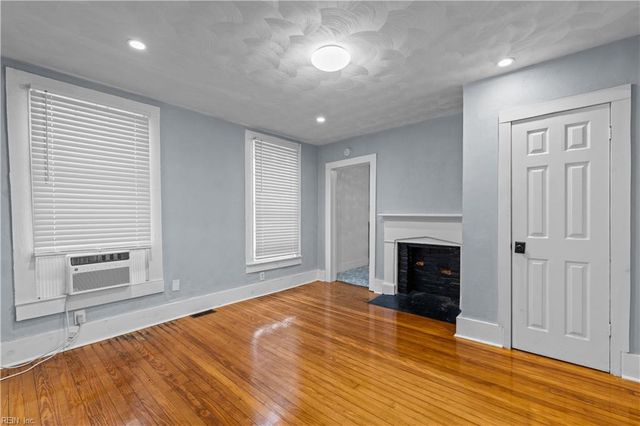 114 Franklin ST, Suffolk, VA 23434