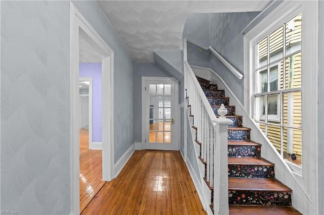114 Franklin ST, Suffolk, VA 23434