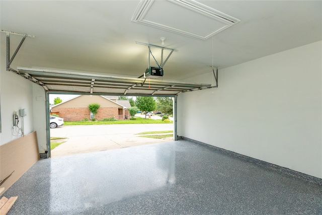 9901 Bend Court, Fort Worth, TX 76177