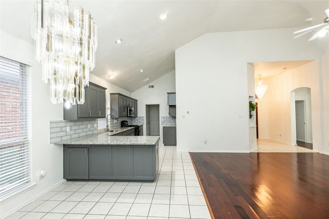 9901 Bend Court, Fort Worth, TX 76177
