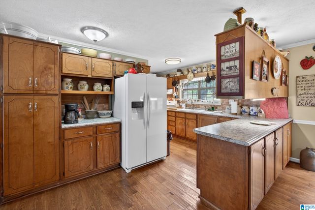 625 HAZELBROOK LANE, Alpine, AL 35014