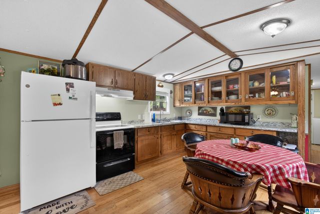625 HAZELBROOK LANE, Alpine, AL 35014