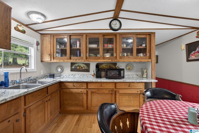 625 HAZELBROOK LANE, Alpine, AL 35014
