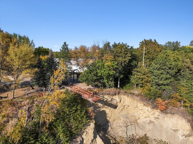 937 Stone Creek Drive, Jordan, MN 55352