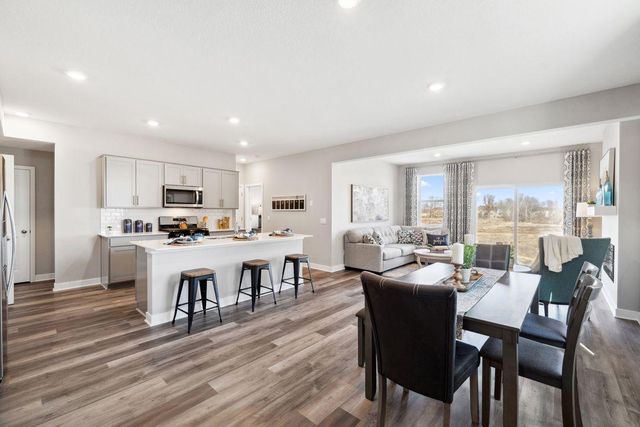 937 Stone Creek Drive, Jordan, MN 55352