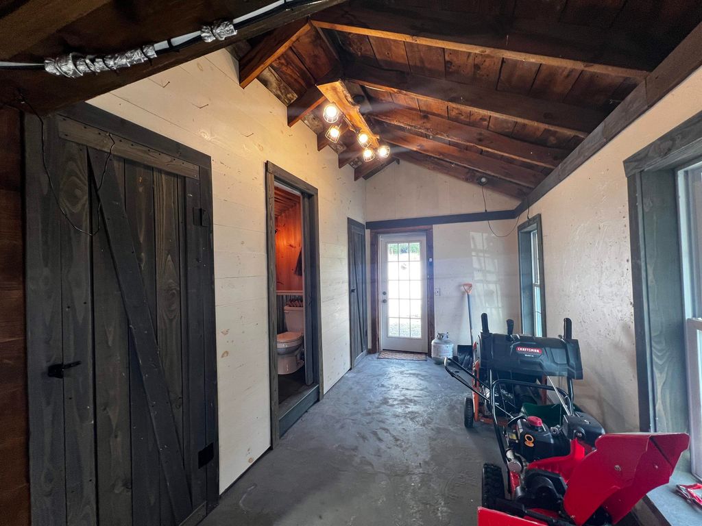 Image 33 of property listing at 1287 Bearcamp Highway, Tamworth, NH 03883