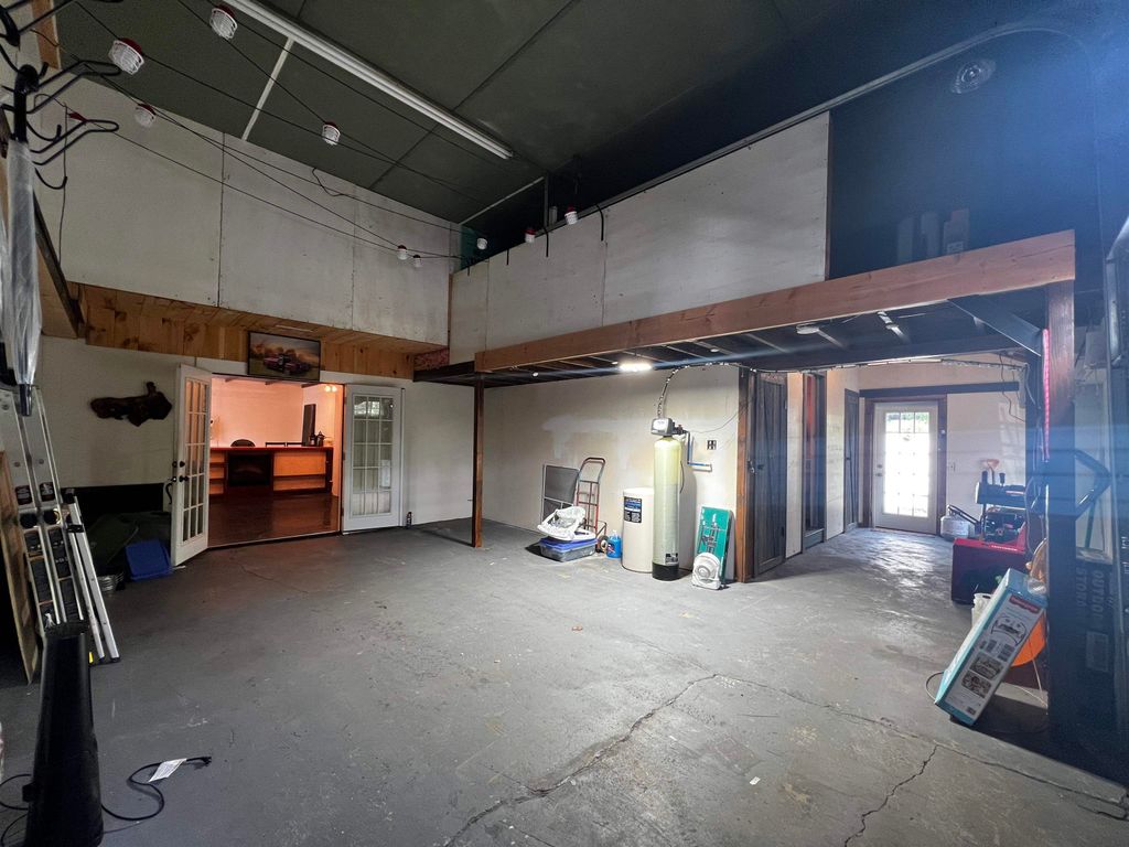 Image 34 of property listing at 1287 Bearcamp Highway, Tamworth, NH 03883
