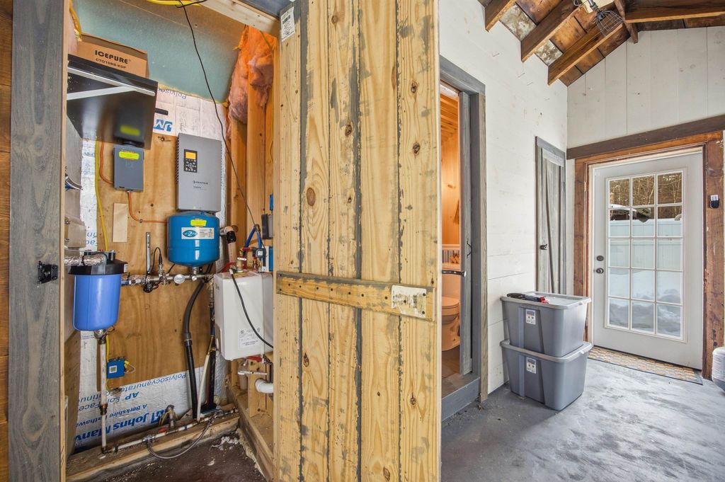 Image 39 of property listing at 1287 Bearcamp Highway, Tamworth, NH 03883