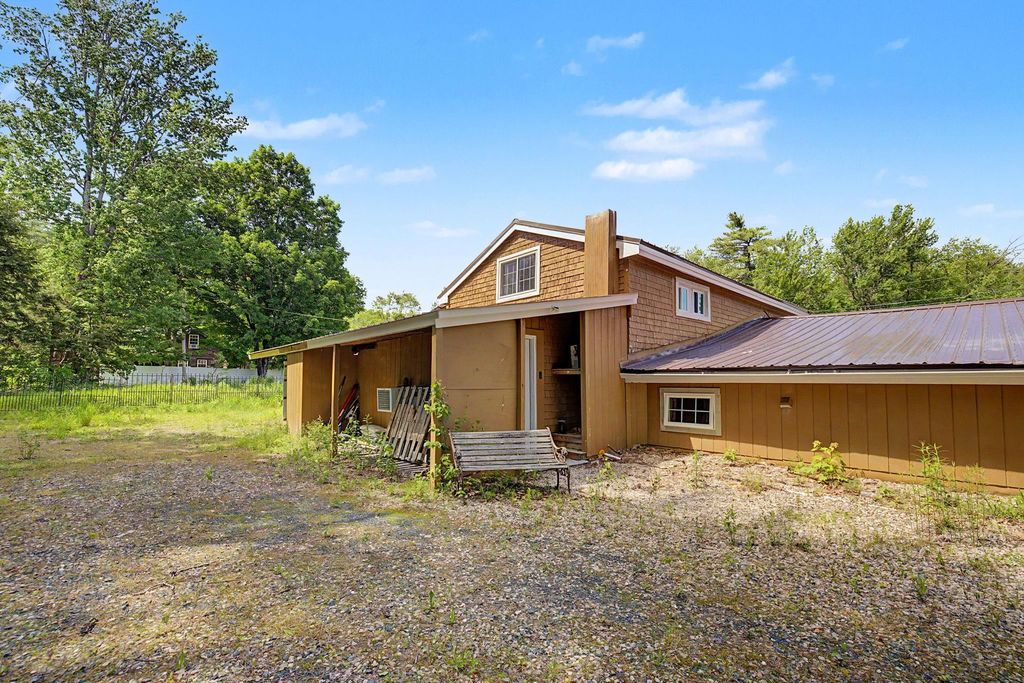 Image 41 of property listing at 1287 Bearcamp Highway, Tamworth, NH 03883