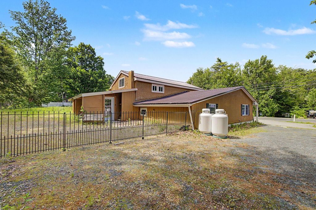 Image 46 of property listing at 1287 Bearcamp Highway, Tamworth, NH 03883