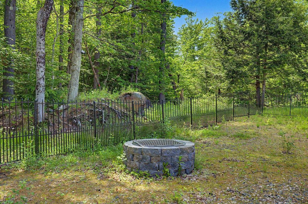 Image 48 of property listing at 1287 Bearcamp Highway, Tamworth, NH 03883