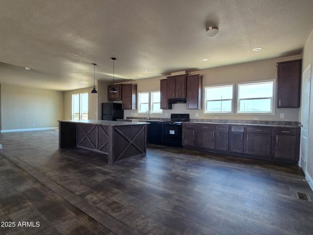 2942 N 333RD Avenue, Tonopah, AZ 85354