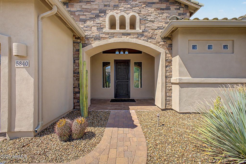 5840 E SIERRA SUNSET Trail, Cave Creek, AZ 85331 — photo 2