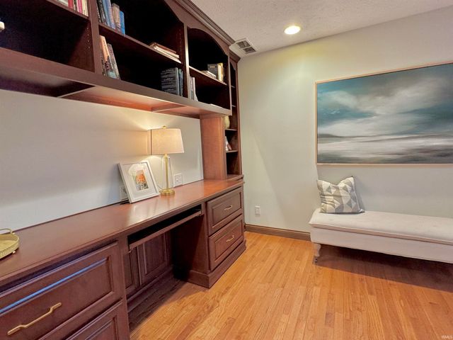 3418 Woodhaven Trail, Kokomo, IN 46902