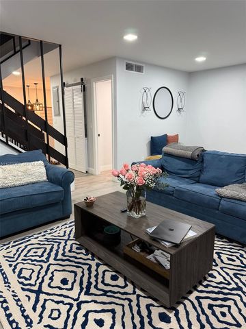 7751 SW 102nd Pl, Miami, FL 33173