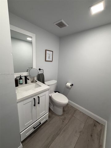 7751 SW 102nd Pl, Miami, FL 33173