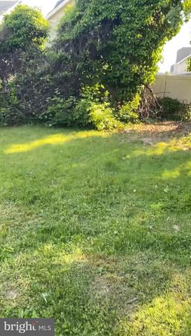 422 ARBOR RD, Lansdowne, PA 19050