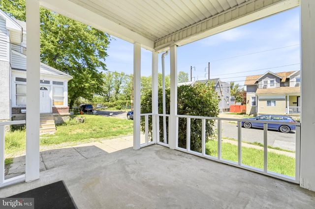 422 ARBOR RD, Lansdowne, PA 19050