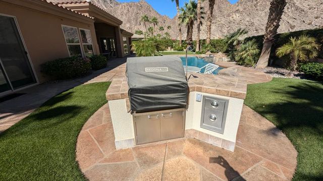 47780 Wind Spirit Drive, La Quinta, CA 92253