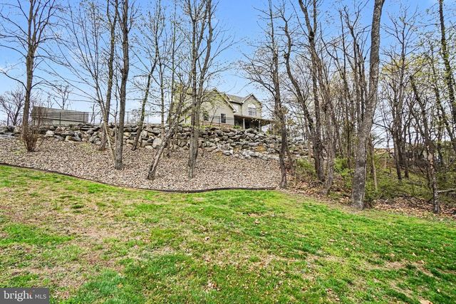 140 RIDGE HILL ROAD, Mechanicsburg, PA 17050