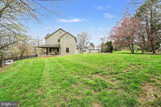 140 RIDGE HILL ROAD, Mechanicsburg, PA 17050