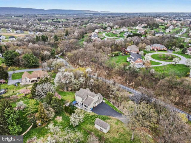 140 RIDGE HILL ROAD, Mechanicsburg, PA 17050