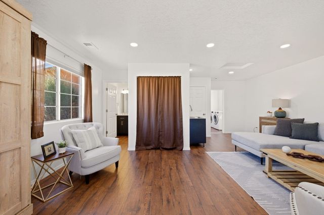 7 Santa Maria Drive, Edgewood, NM 87015