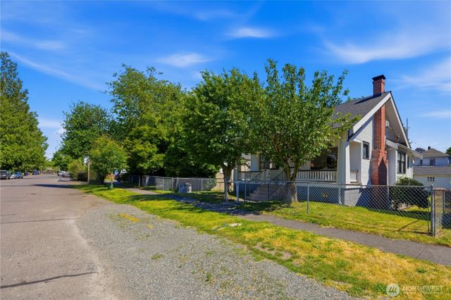 3018 S 7th Street, Tacoma, WA 98405