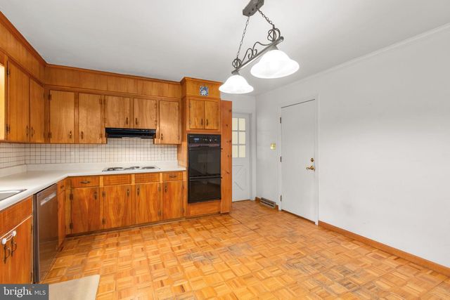 109 WOODLAND RD, Fredericksburg, VA 22401