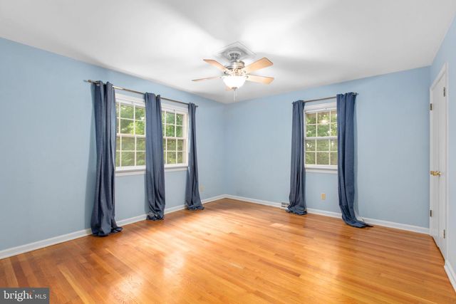109 WOODLAND RD, Fredericksburg, VA 22401
