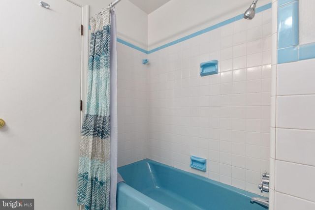 109 WOODLAND RD, Fredericksburg, VA 22401