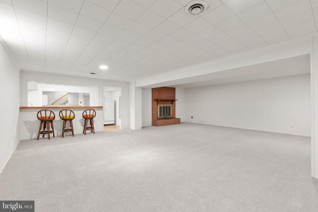109 WOODLAND RD, Fredericksburg, VA 22401