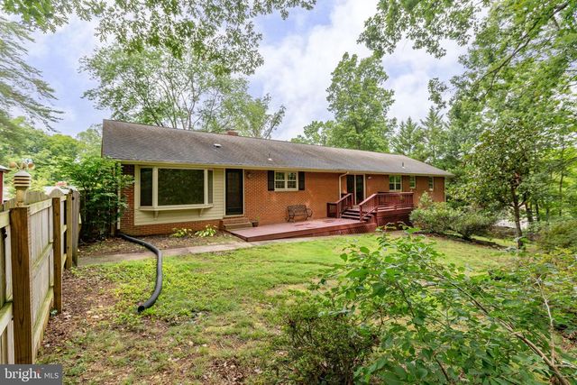 109 WOODLAND RD, Fredericksburg, VA 22401
