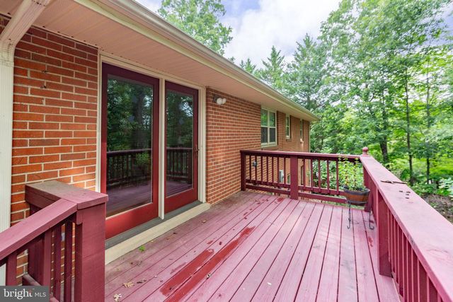 109 WOODLAND RD, Fredericksburg, VA 22401