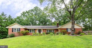 109 WOODLAND RD, Fredericksburg, VA 22401