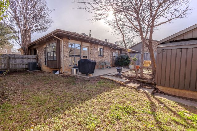2013 Heatherbrook Drive, Grapevine, TX 76051