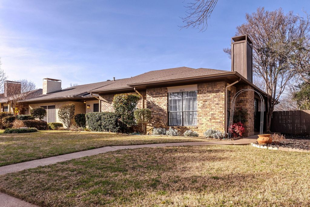 2013 Heatherbrook Drive, Grapevine, TX 76051