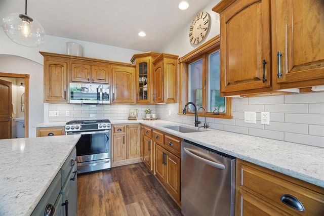 N983 FOX SPRINGS DRIVE, Greenville, WI 54942