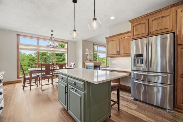 N983 FOX SPRINGS DRIVE, Greenville, WI 54942