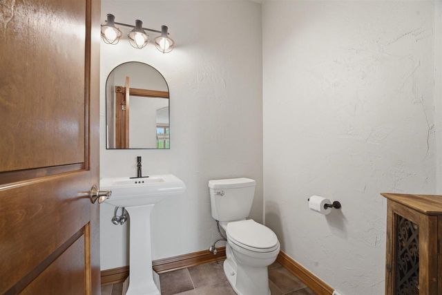 N983 FOX SPRINGS DRIVE, Greenville, WI 54942